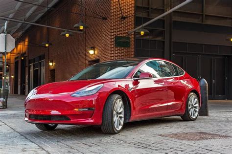 T­e­s­l­a­ ­2­0­2­1­­d­e­ ­1­ ­M­i­l­y­o­n­a­ ­Y­a­k­ı­n­ ­A­r­a­ç­ ­S­a­t­t­ı­